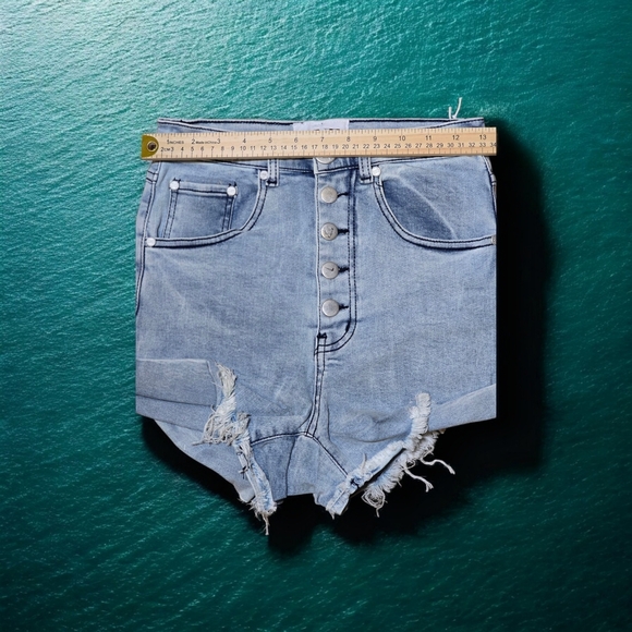 One Teaspoon Women's Blue Denim Shorts Size US 0 NWT - Picture 3 of 8